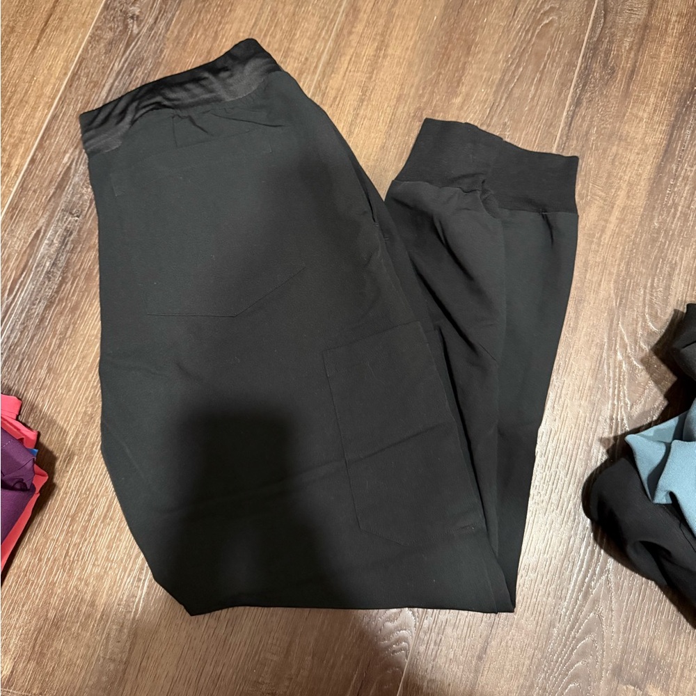Mandala scrubs